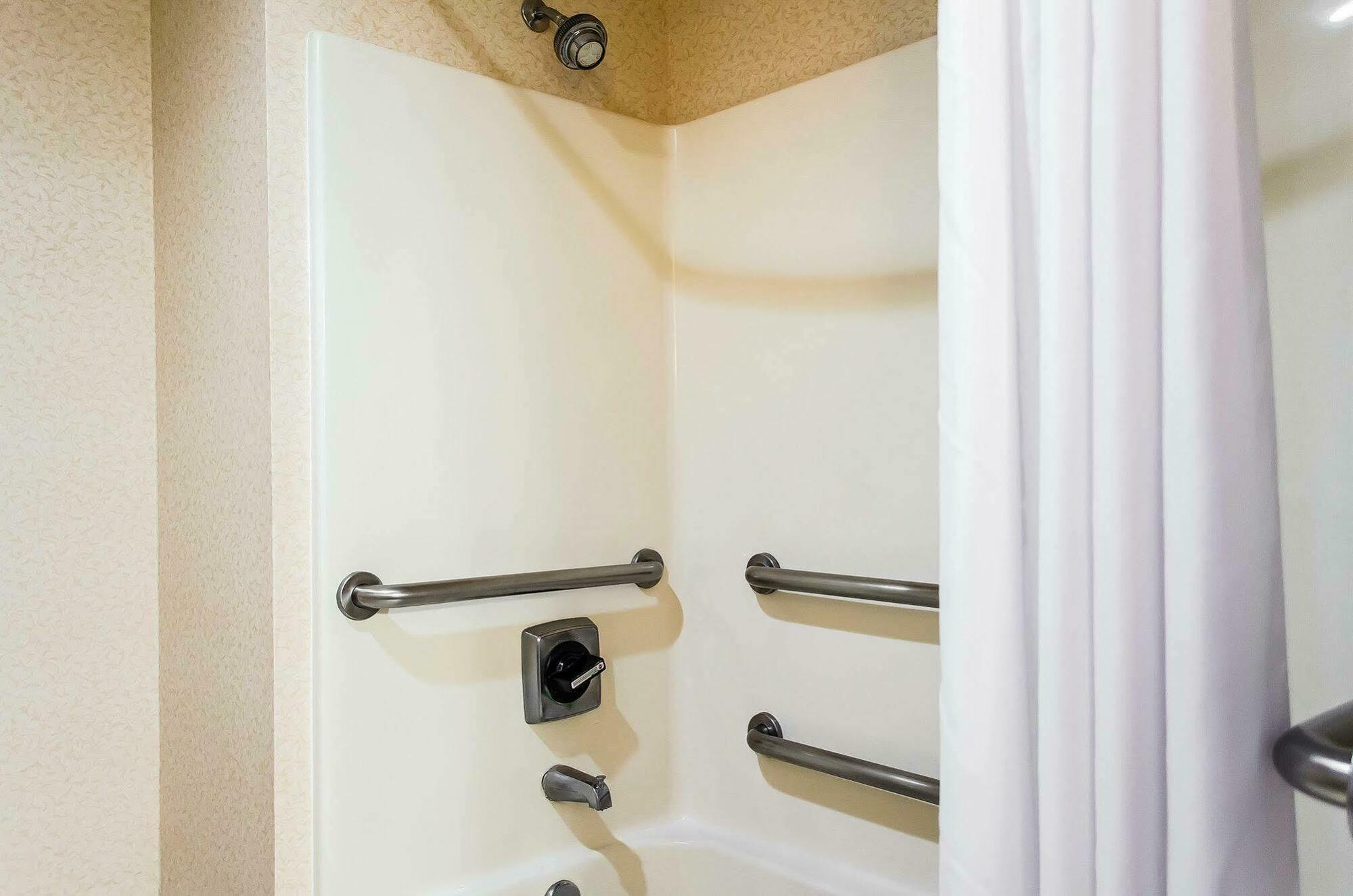 Quality - Hershey Area Inn 3*